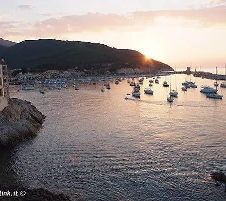 Hotel Gabbiano Azzurro 4* Marciana Marina (Isola d'Elba)